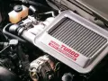Motore rotativo turbo con intercooler. L'intercooler raffredda l'aria compressa dal turbo, migliorando le prestazioni.