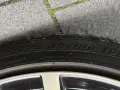 Gomme 275/35ZR19. Attenzione a montare gomme diverse davanti e dietro, potrebbe causare problemi.