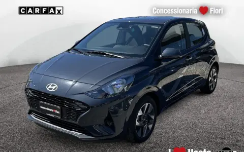 Hyundai i10 usata, scopri ogni quanto fare il tagliando per mantenerla al meglio. Auto in vendita da Concessionaria Fiori.